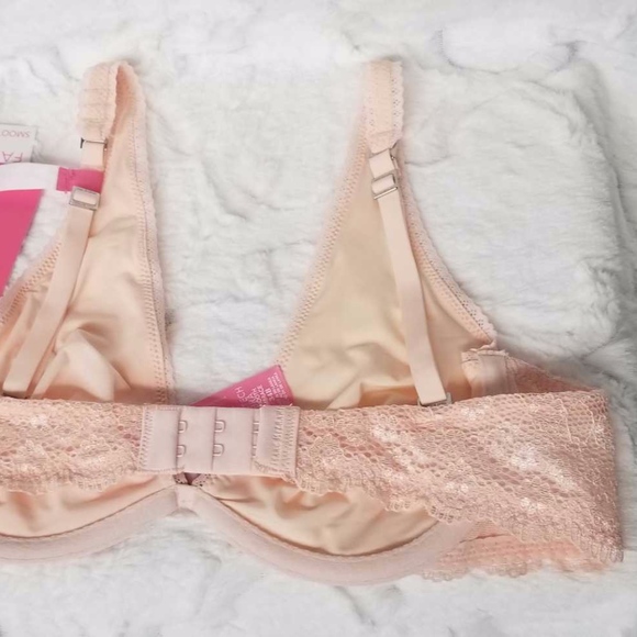 Isaac Mizrahi Plunge Bra - Picture 3 of 6